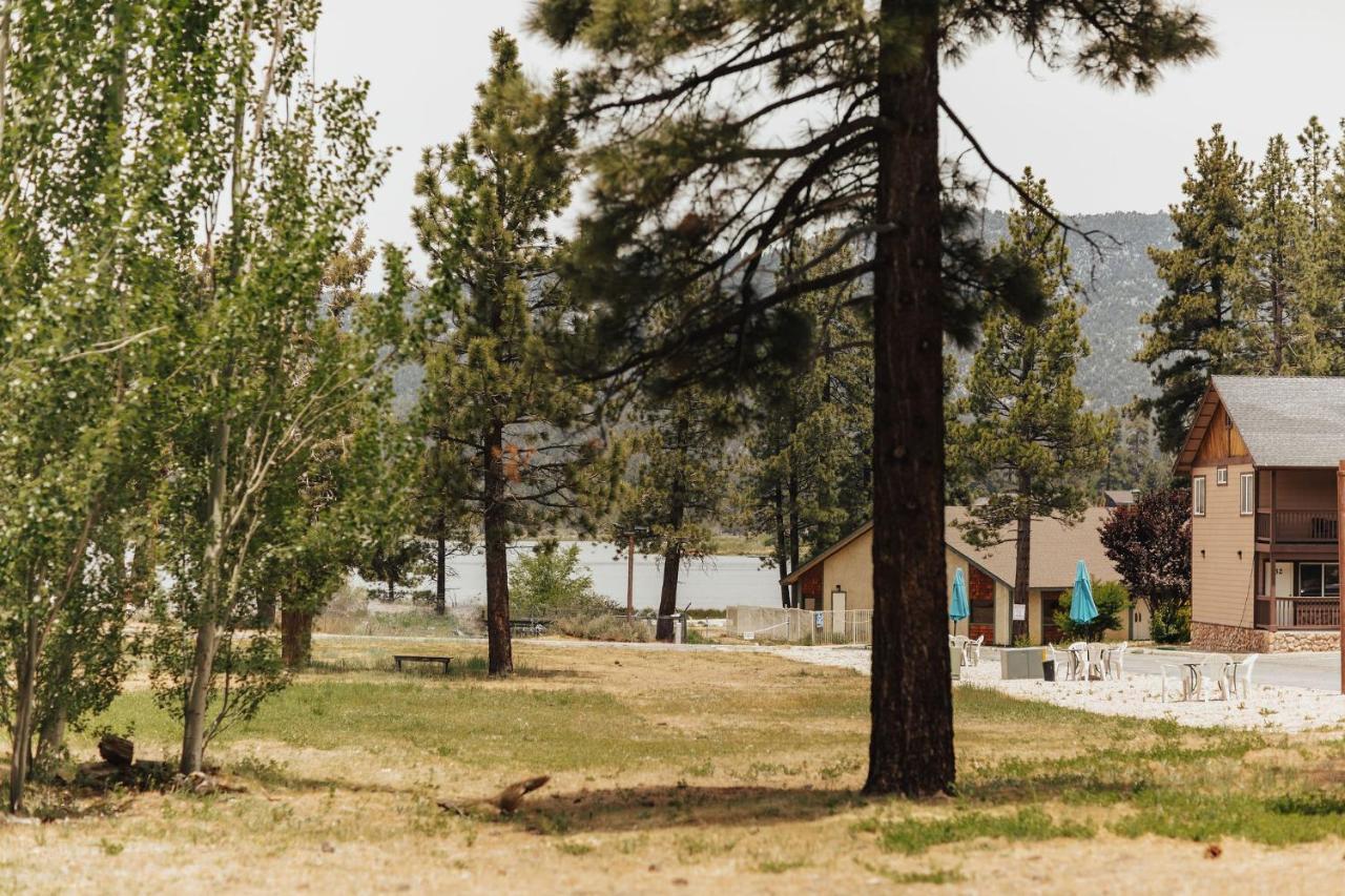 Vintage Lakeside Inn บิ๊กแบร์เลค ภายนอก รูปภาพ