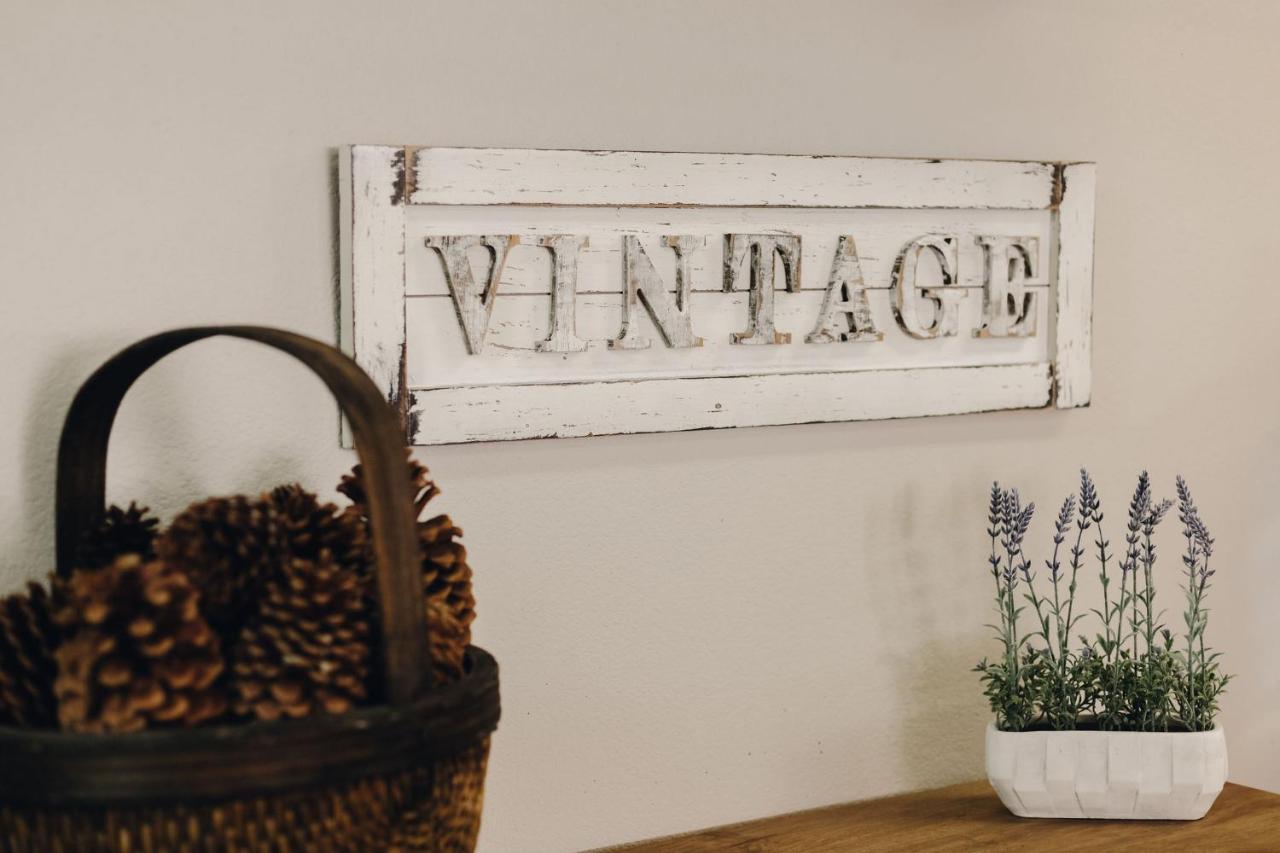 Vintage Lakeside Inn บิ๊กแบร์เลค ภายนอก รูปภาพ